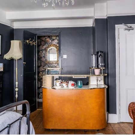 Room At The Inn Lyme Regis Exteriör bild